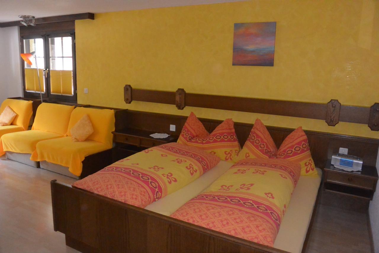 Hotel Baergsunnu 사스그룬트 외부 사진